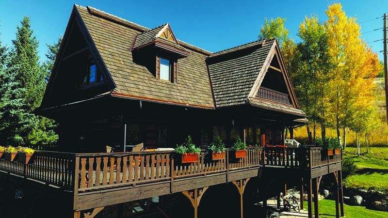 Blending Heritage and Innovation: A Historic Shepherd’s Hut Finds New Life in Colorado